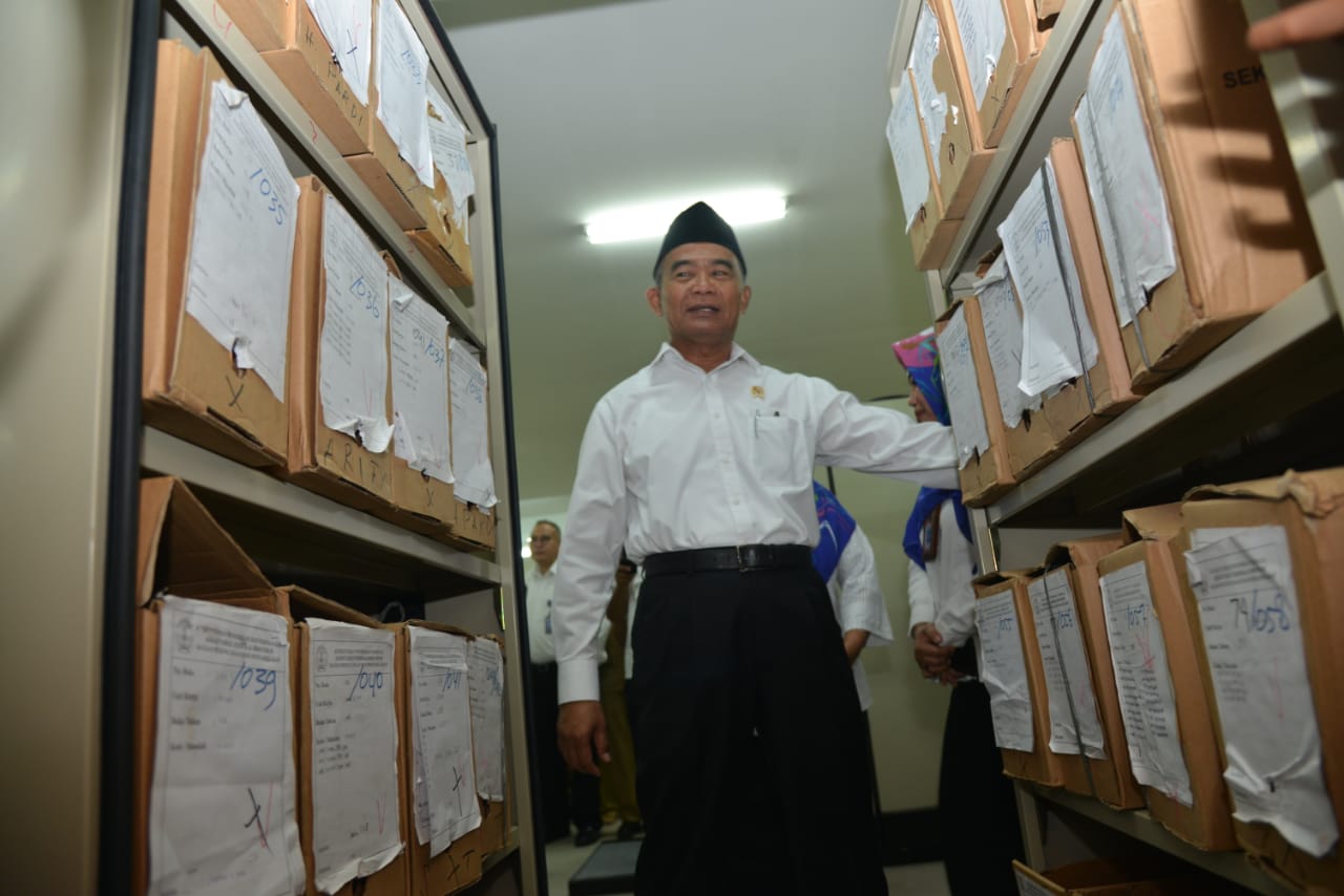 Menuju Digitalisasi Arsip Kemendikbud