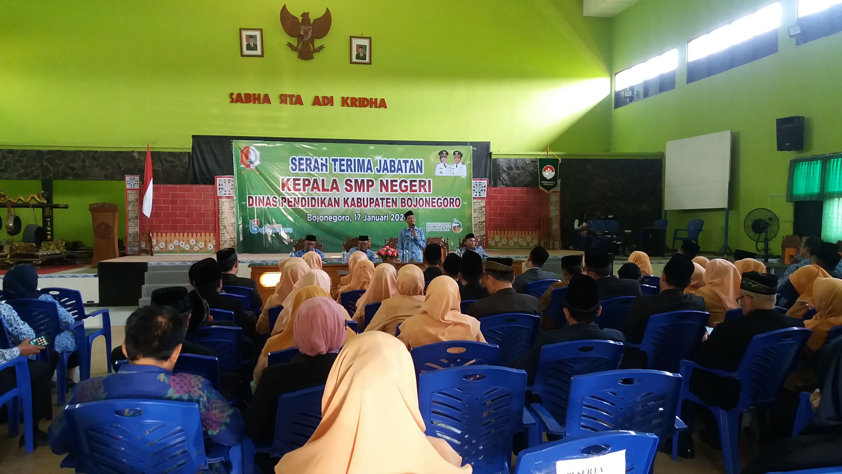 Serah Terima Jabatan Kepala SMP Negeri