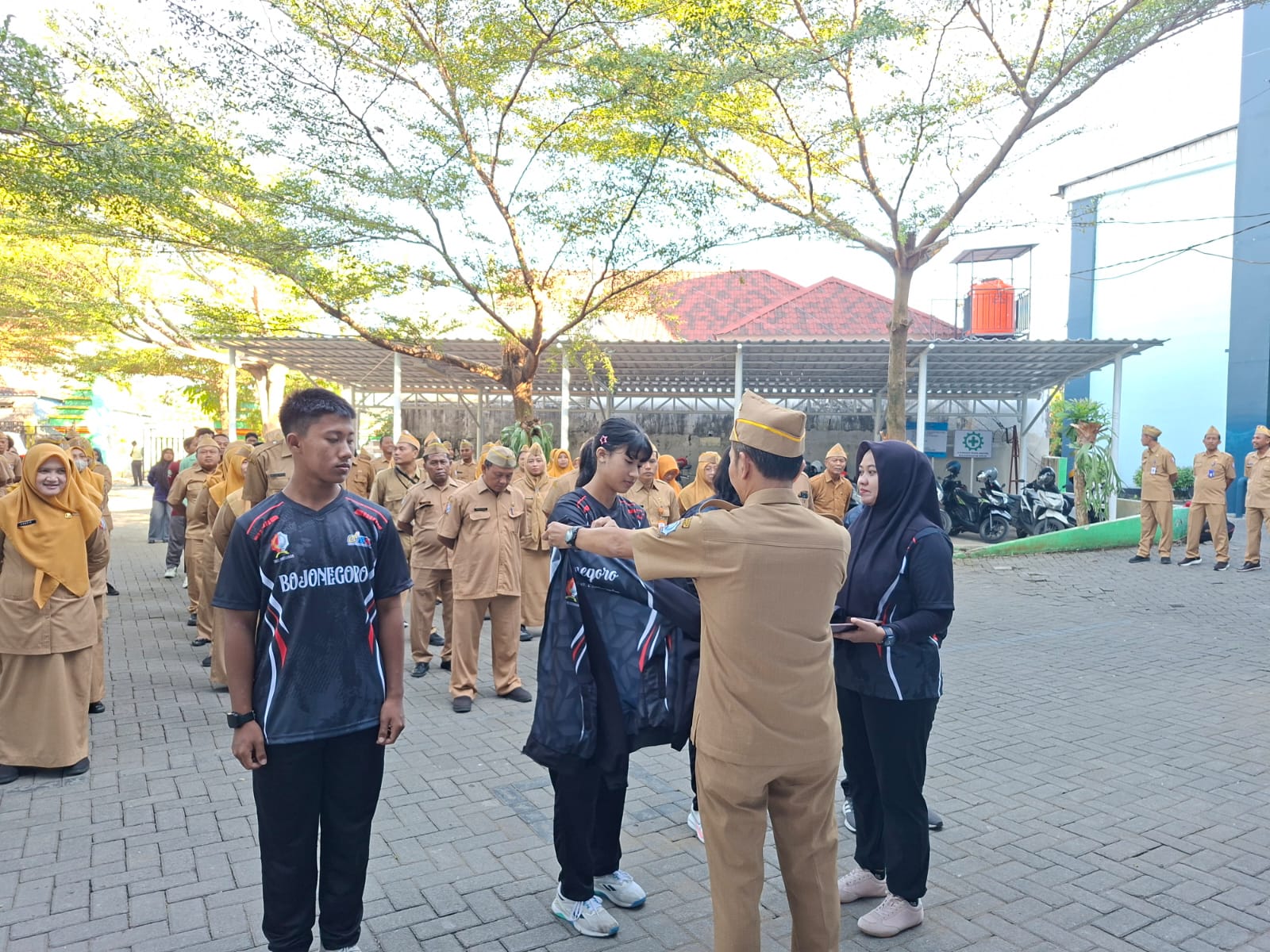 Upacara Pemberangkatan Kontingen O2SN Jenjang Provinsi Jawa Timur Tahun 2026